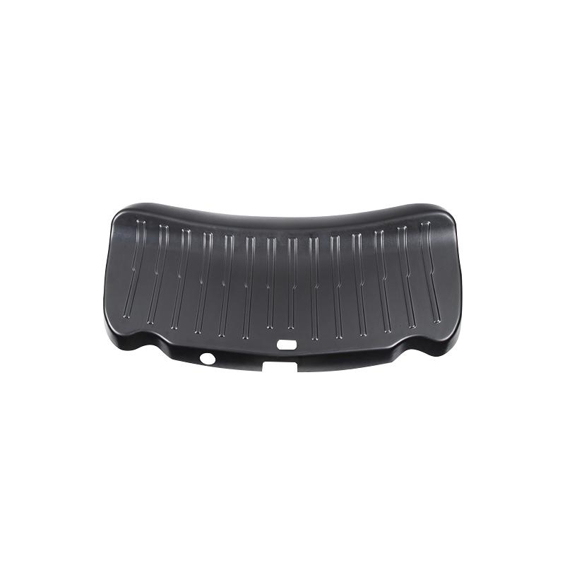 One piece set of all inclusive tailgate protective panel
